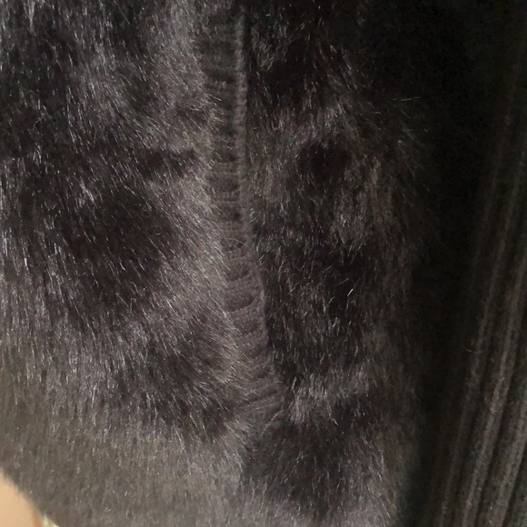 Charter Club Black Faux Fur Sweater Sz. Lg EUC - Picture 2 of 5